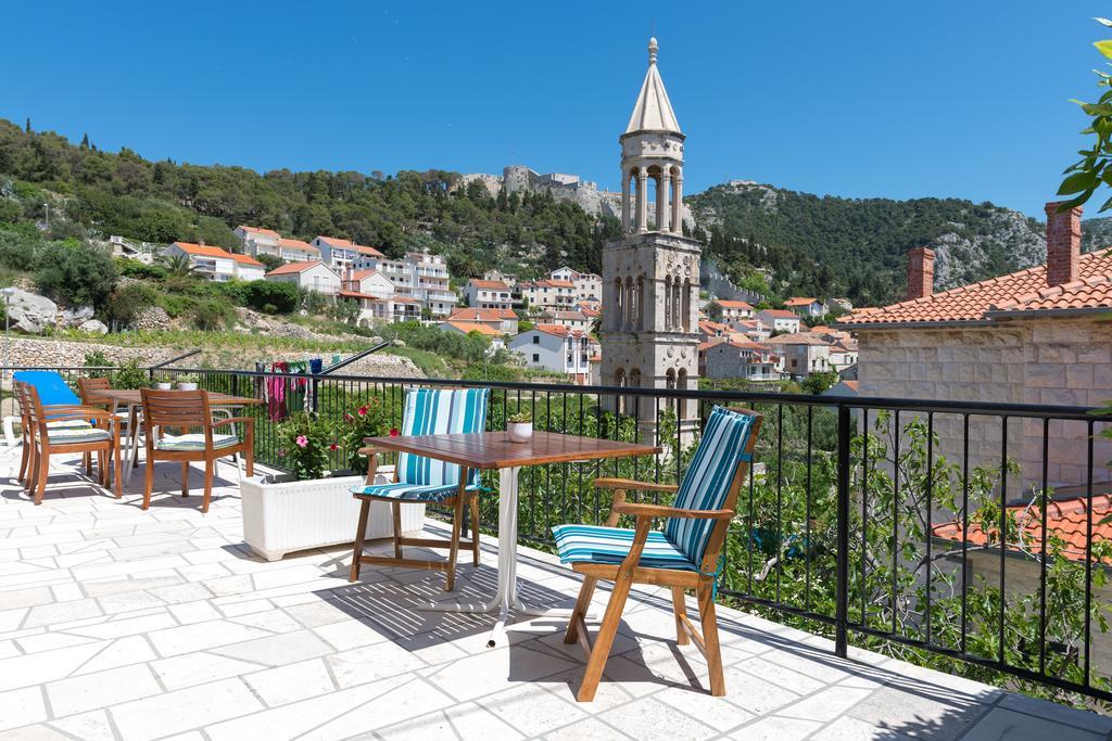 Apartments Olive Tree Hvar Town Bagian luar foto